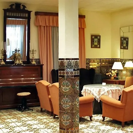 Nuevo Hotel